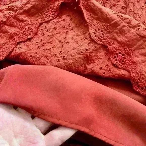 KNOX ROSE - Burnt Red Eyelet Sleeveless Sundress. XS - Picture 5 of 9